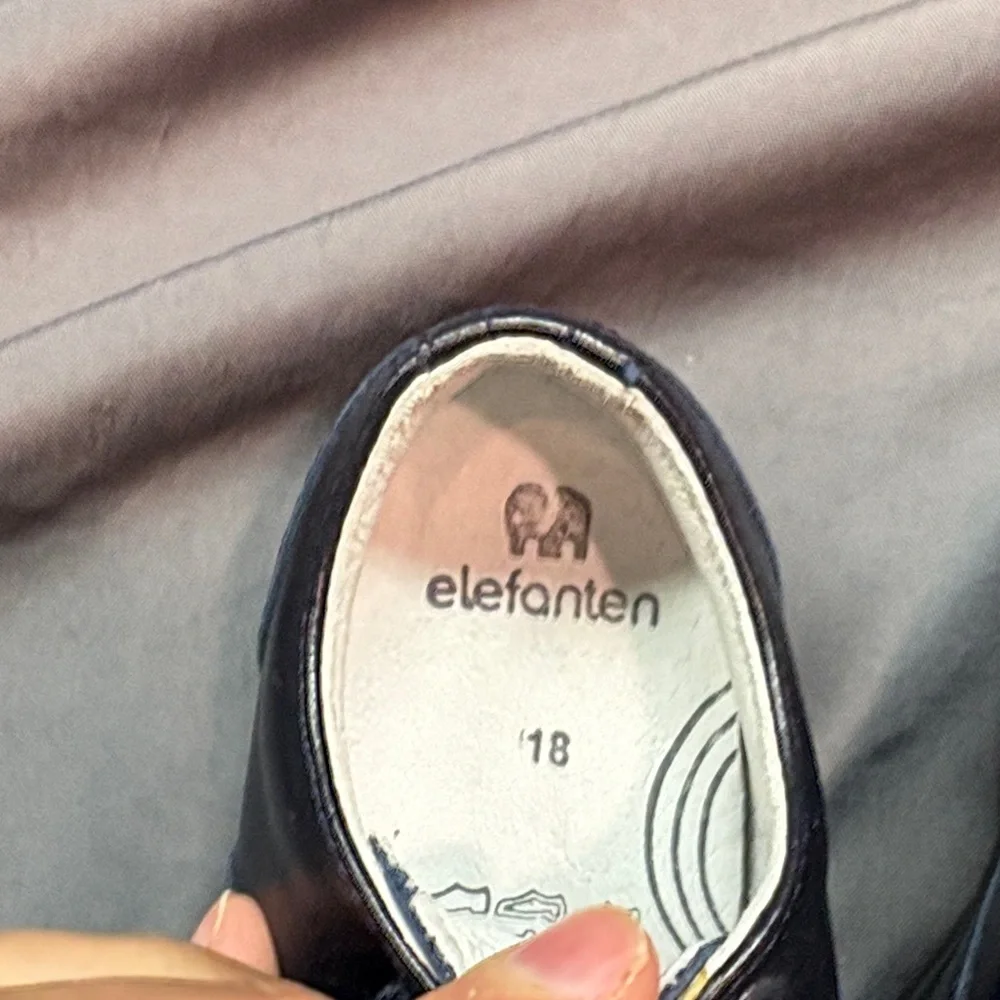 Elefanten Classic Navy Blue‎ Leather Baby First Walker Dress Shoes NWT Size 1